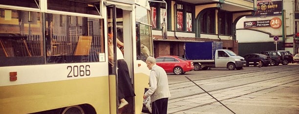 Трамвайная остановка «Метро "Новослободская"» is one of Igor : понравившиеся места.