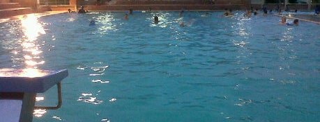 สระว่ายน้ำ @ เคหะร่มเกล้า is one of Pool.