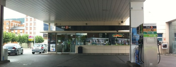 Estación de Servicio Repsol is one of Top picks for Gas Stations or Garages.