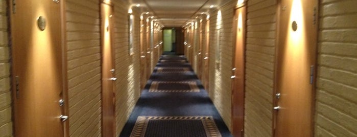 Scandic Sunnfjord Hotel & Spa is one of Tempat yang Disukai Websenat.