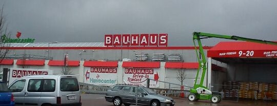 Bauhaus is one of Lugares favoritos de Christian.