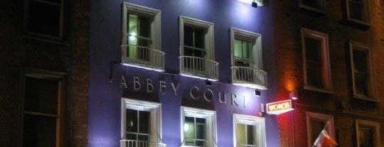 Abbey Court Hostel is one of Lieux qui ont plu à 🐸Natasa.