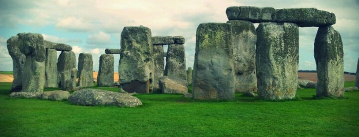 Stonehenge is one of England - London.