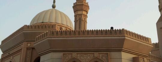 Sultan Hassan Balshalat Mosque مسجد سلطان بالشالات is one of UAE Mosques مساجد الإمارات.