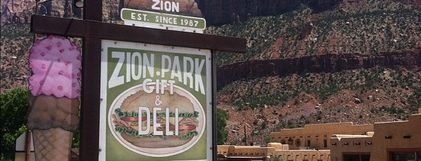 Zion Park Gift & Deli is one of Grand Canyon.