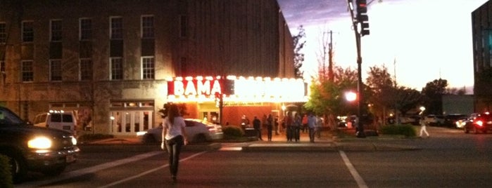 Bama Theatre is one of Locais curtidos por Justin.