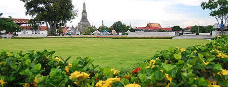 Nagaraphirom Park is one of Unseen Bangkok.