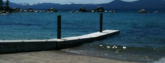 Sand Harbor Boat Launch is one of Lugares favoritos de Guy.