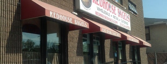 Red House Bagels is one of Locais curtidos por The Traveler.