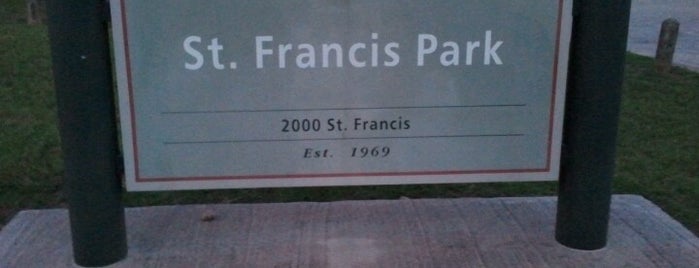 St. Francis Park is one of Lugares favoritos de David.