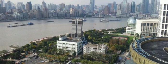 Horizon Club - Shangri-La Pudong is one of The 13 Best Places for Bagels in Shanghai.
