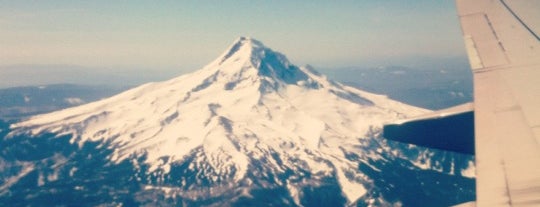 Portland International Airport (PDX) is one of Portland Wish List.