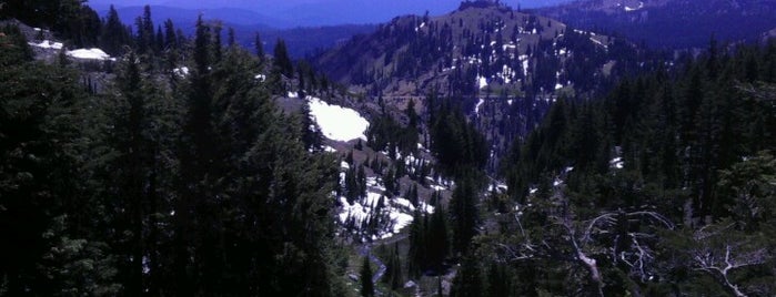 Lassen Volcanic National Park is one of National Parks.