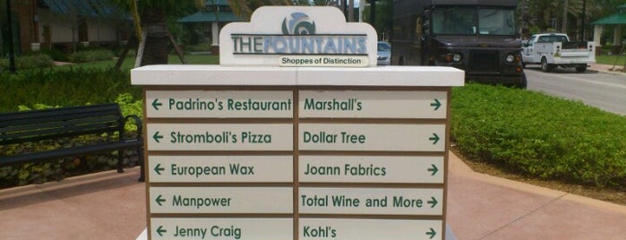 The Fountains Shopping Center is one of สถานที่ที่ Jenna ถูกใจ.