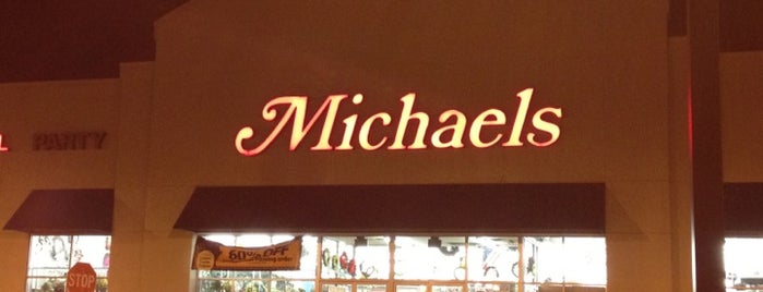 Michaels is one of สถานที่ที่ Lindsaye ถูกใจ.