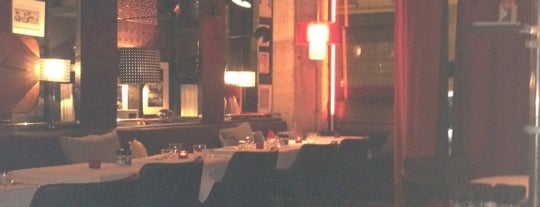 Livingstone NY Steak House is one of Paris Restaurants.
