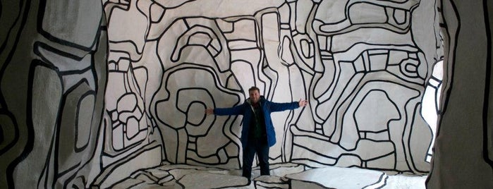 Centre Pompidou – Musée National d'Art Moderne is one of La Concepterie™⎪Art Places in Paris.