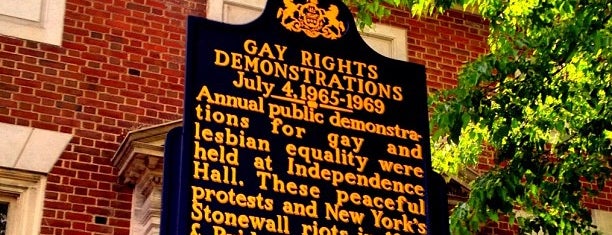 Gay Pioneers Marker is one of สถานที่ที่ Albert ถูกใจ.