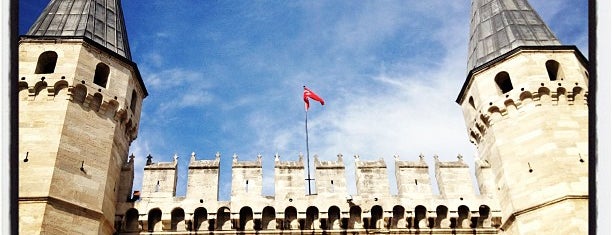 Topkapı Sarayı Müzesi is one of Istanbul.