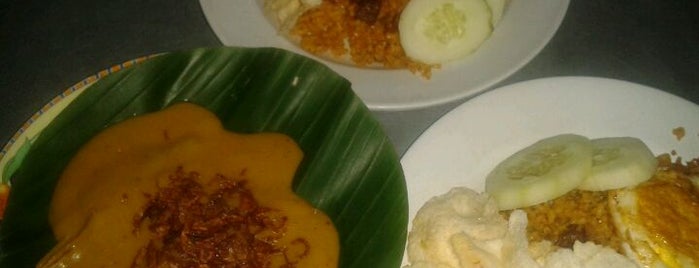 Sate Padang Salero Mandala Krida is one of Orte, die Ammyta gefallen.