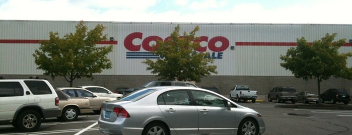 Costco is one of Orte, die Marisa gefallen.