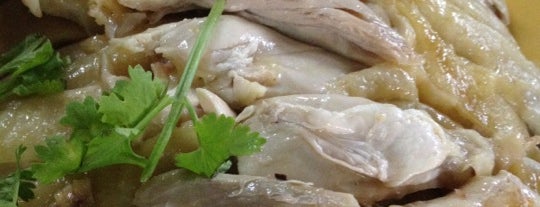 Je Aoun Chicken Rice is one of กิน กิน ร้านอาหาร รอบกรุงเทพ.