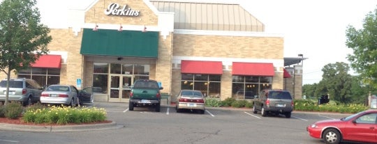 Perkins Restaurant & Bakery is one of Jeremy’s Liked Places.