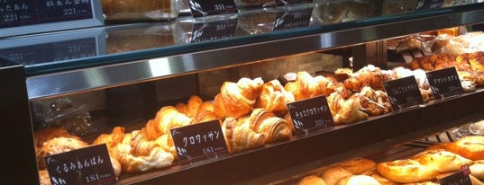 Richu 濱田家 渋谷ヒカリエShinQs店 is one of My Favorite Bakeries.