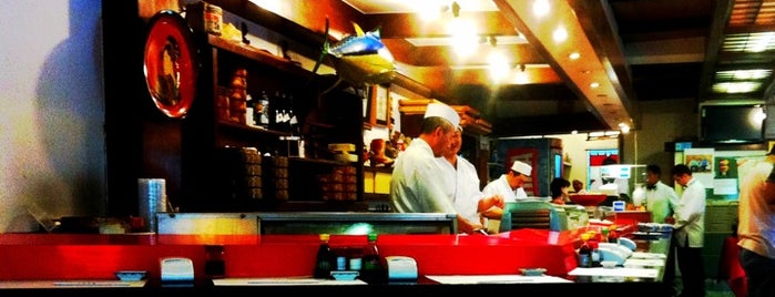 Yashiro Sushi | 八代 is one of Lugares guardados de T.