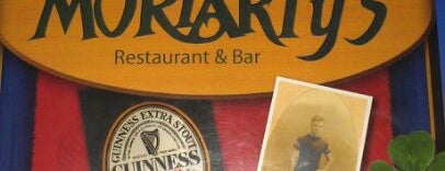 Moriarty's Restaurant & Irish Pub is one of Posti salvati di Zach.