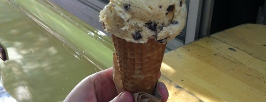 Van Leeuwen Ice Cream Truck - Bedford is one of EAT NEW YORK.