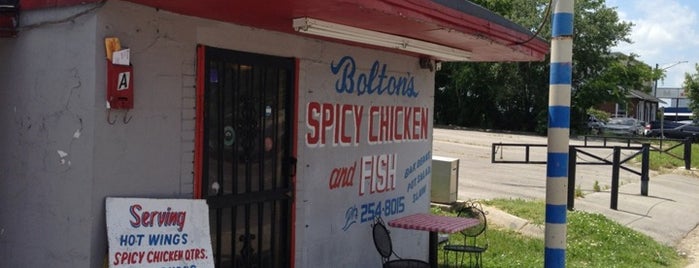 Bolton's Spicy Chicken & Fish is one of Jaymin'in Kaydettiği Mekanlar.