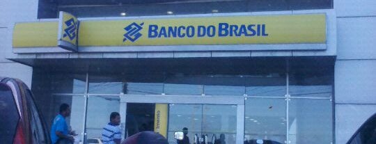 Banco do Brasil is one of Locais curtidos por Claudio.