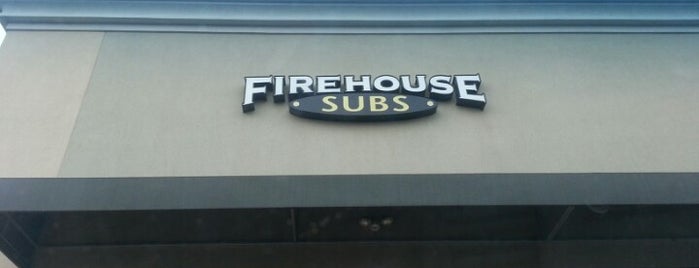 Firehouse Subs is one of Lieux qui ont plu à Patrick.