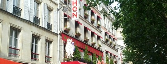 Au Pied de Cochon is one of Paris City of LOVE (NO sorry of FOOD).