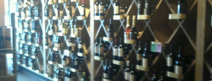 The Tasting Room is one of Wino.