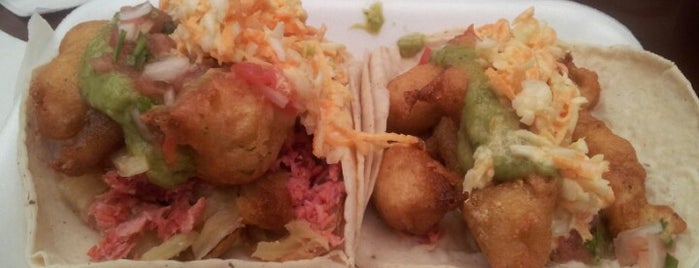 Double AA Tacos is one of La hora de la comida.