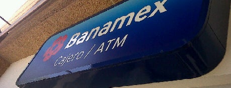 Banamex is one of Centro Comercial Altaria.