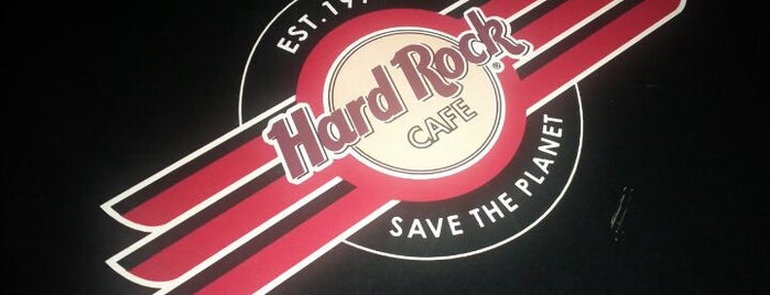 Hard Rock Cafe Toronto is one of Toronto City Guide #4sqCities.
