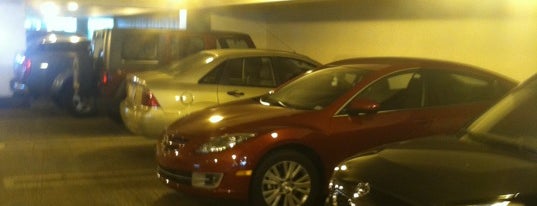 17th Street Parking Garage is one of Jacobo : понравившиеся места.