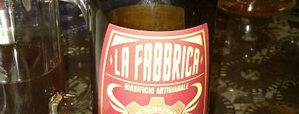 La Fabbrica is one of Saronno e dintorni - Birra.
