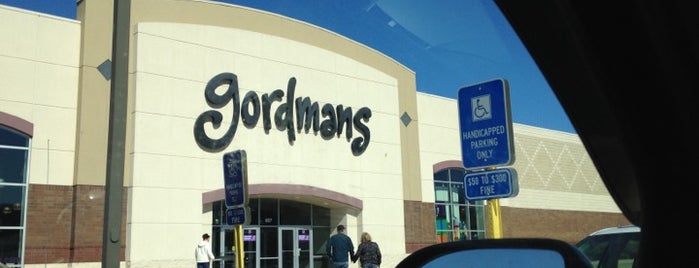 Gordmans is one of Tempat yang Disukai Doug.