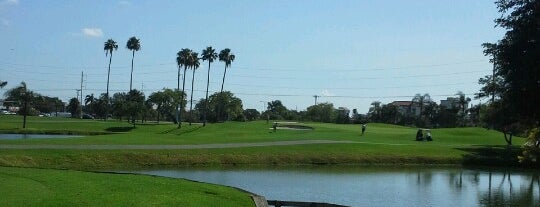 Isla Del Sol Yacht & Country Club is one of Top 10 Golf Courses in Tampa Bay.