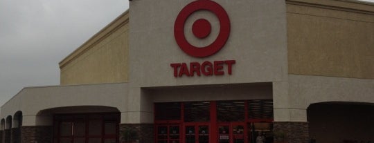 Target is one of Orte, die Tracy gefallen.