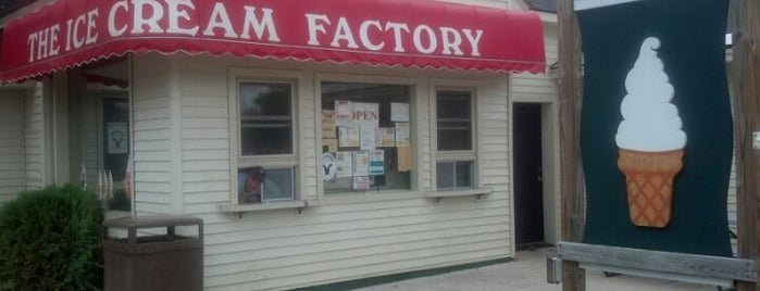 Ice Cream Factory is one of Ryan 님이 좋아한 장소.