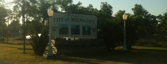 City of Mound City is one of Cities of Illinois: Southern Edition.