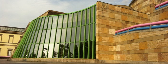 Staatsgalerie Stuttgart is one of ベスト美術館.
