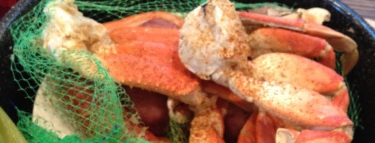 Joe's Crab Shack is one of Posti salvati di Lori.