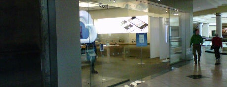 Apple Altamonte is one of US Apple Stores.