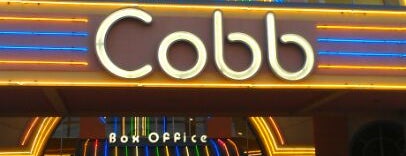 Cobb Lakeside 18 Theatre & IMAX is one of Benjamin 님이 좋아한 장소.